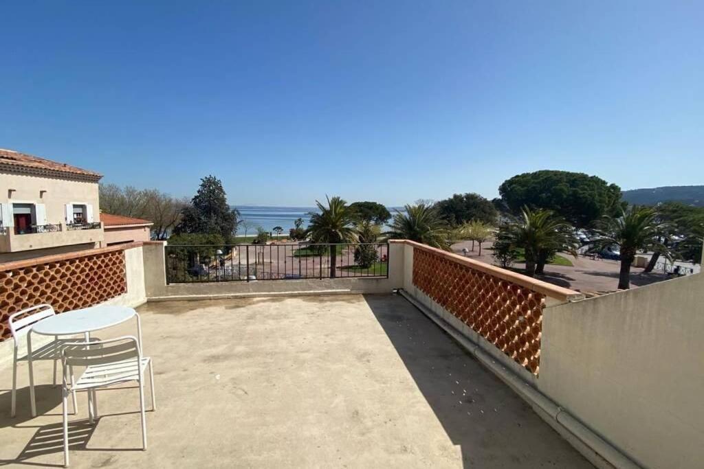 Martigues Apartamento Exterior foto